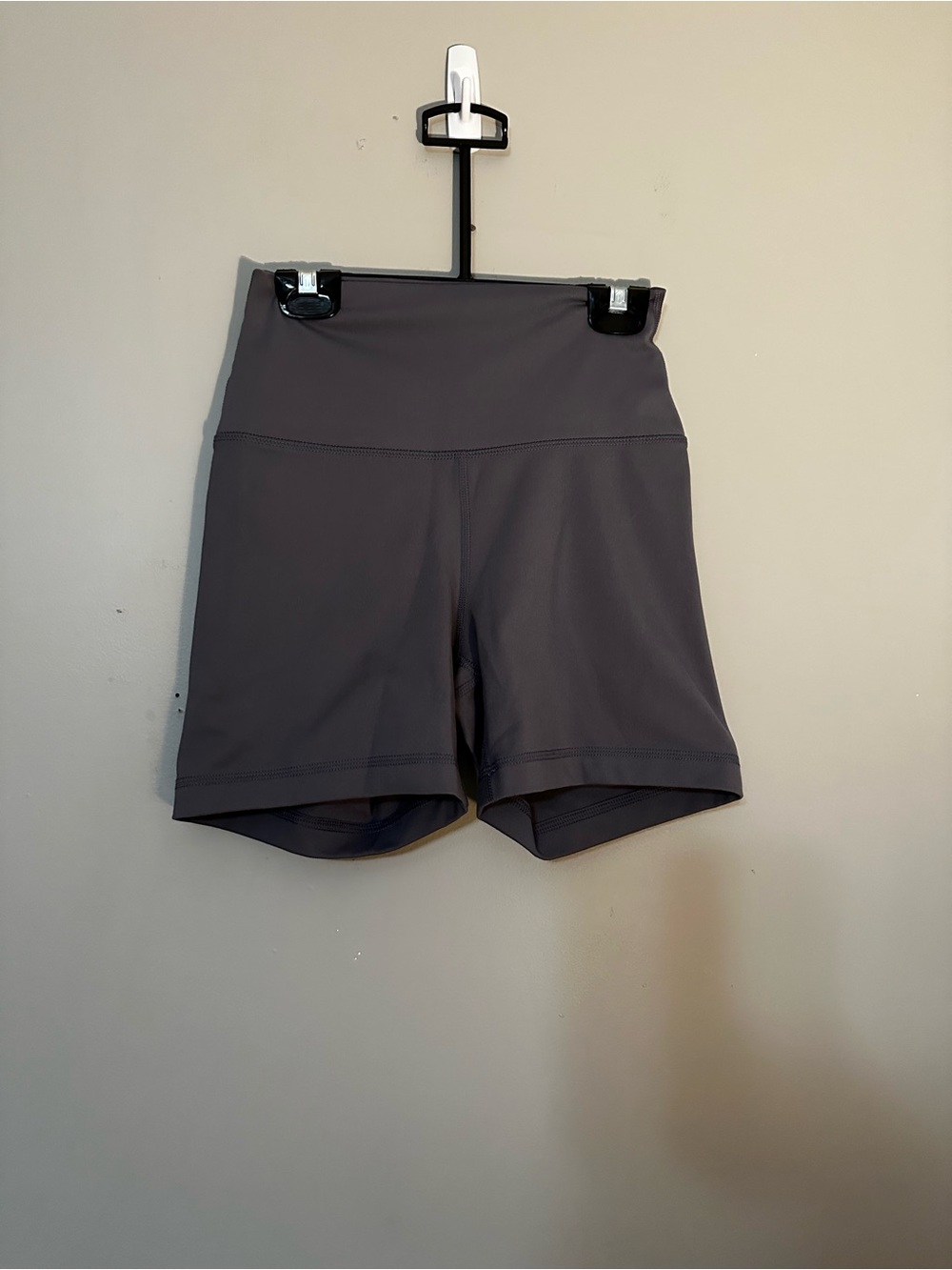 Yogalicious Lux everyday 5 inch shorts - Charcoal